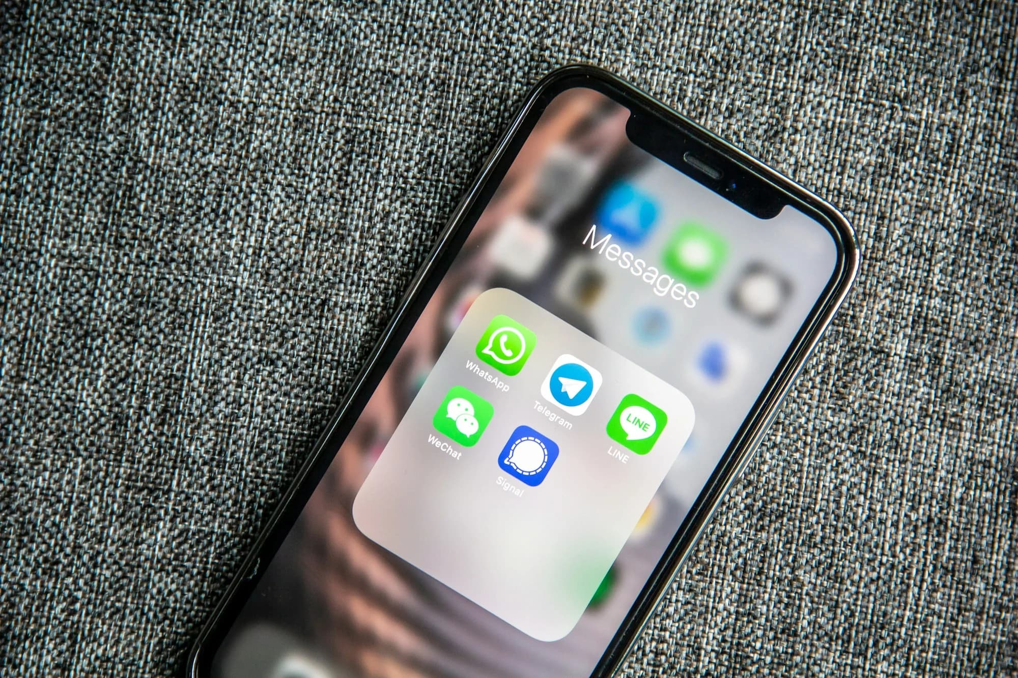 Automatización de WhatsApp Business con IA: Atención sin Perder el Toque Humano